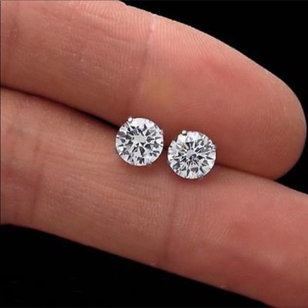 7mm 1.25 ct Round Brilliant Cut Stud Earrings - Picture 12 of 14